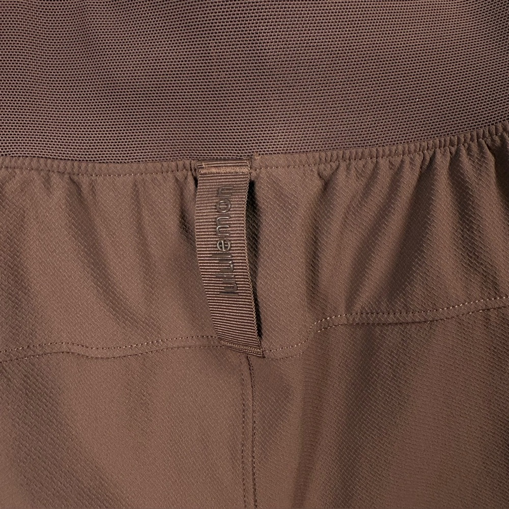 Lululemon License to Train High-Rise Short 4" Dark Oxide Size 2‎ W7CPYS - Picture 12 of 15